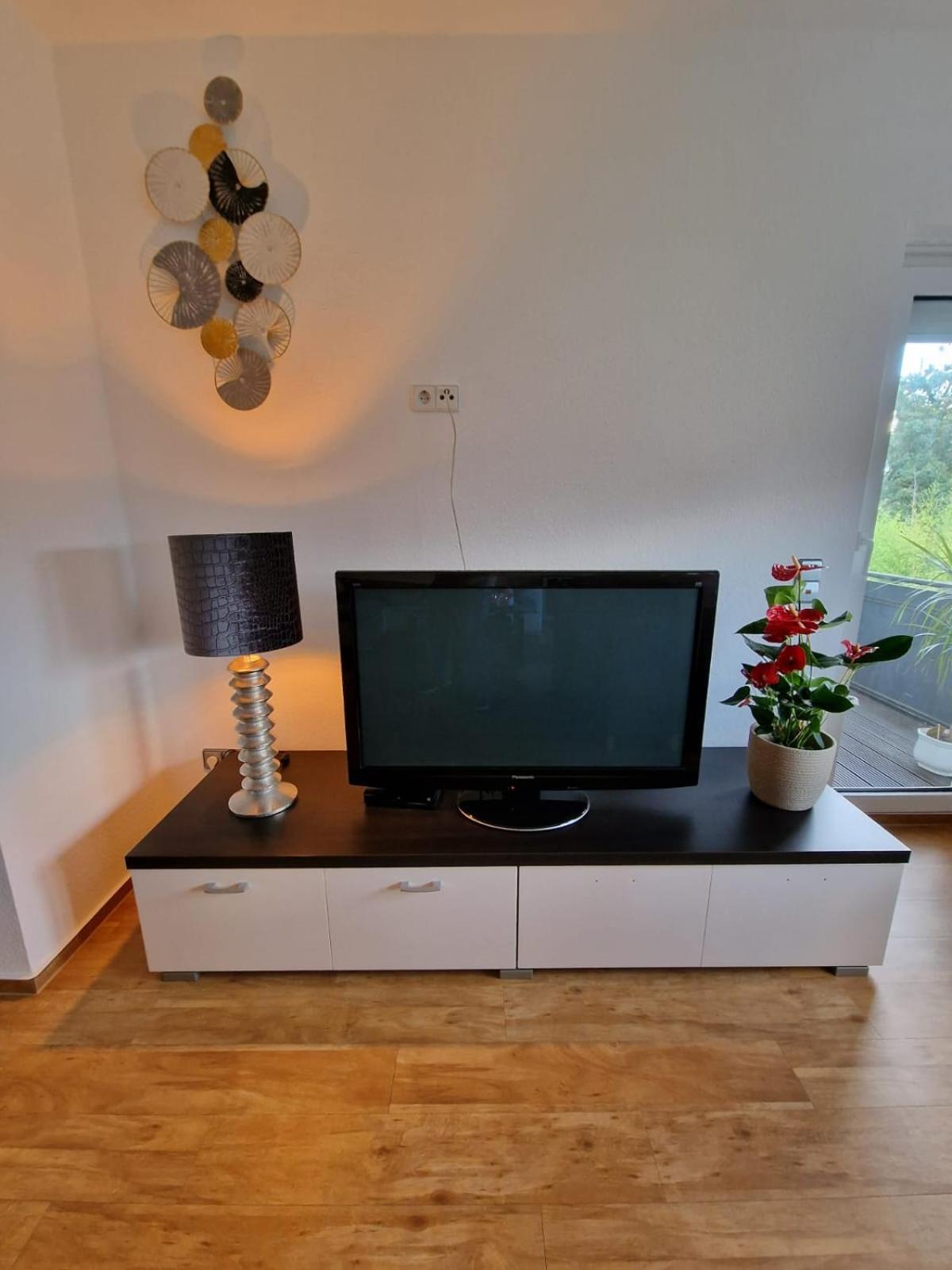 Ecocube Apartment2 Meppen14, Balkon, Kueche, Waschmaschine エクステリア 写真